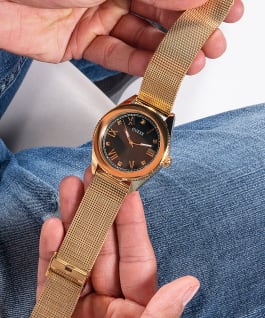Gold Tone Case Gold Tone Stainless Steel/Mesh Watch  large
